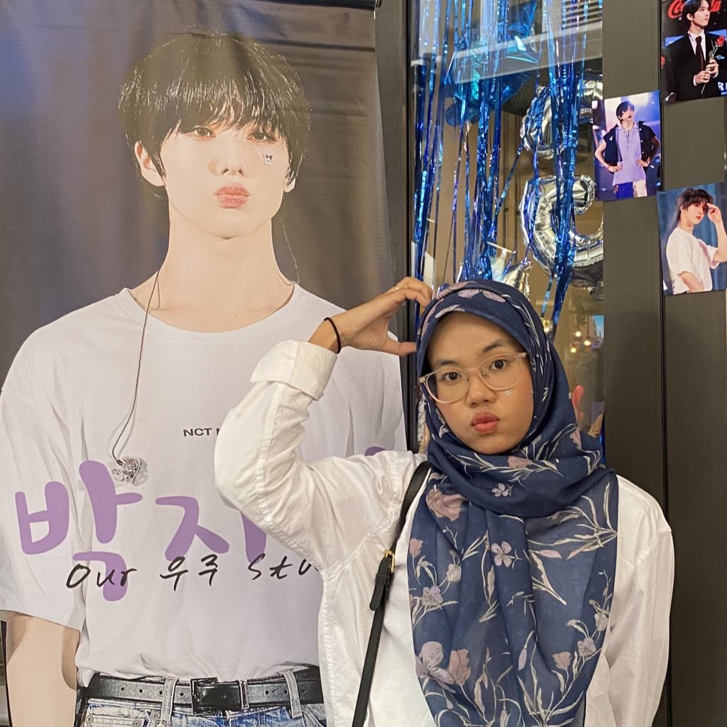 kkultaeraeee's tweet photo. yang penting jisung dengan sijeuni semua comel ๐
#loveagain_ILJS
#PJSMY_Cosmic_Enigma
#MyctzenwithJwi
#OurSpaceLeaderParkJisung https://t.co/cyOci1Vz4t