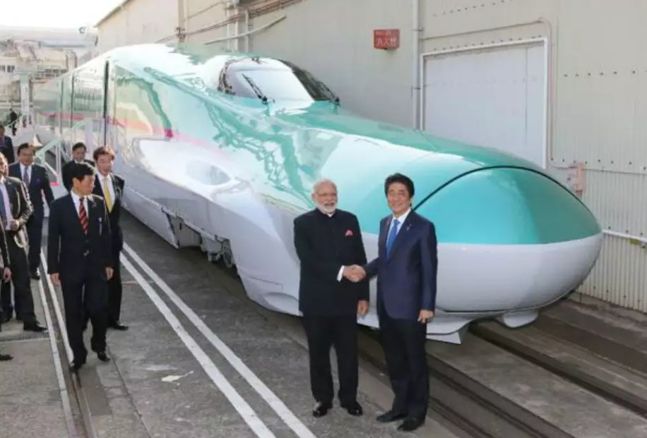 terence_fdes's tweet image. The #CattleClass of India's citizens who travel daily on @IndianRailMedia #IndianRailways will NEVER get the benefits of the expensive toys @VandeBharatExp @BulletTrain in 🇮🇳

@ProsaicView @Drsarika005 @ranjona @TruthNo_7 @rkhuria2 @minicnair @amitmehra @sunilddesai @Puneetvizh