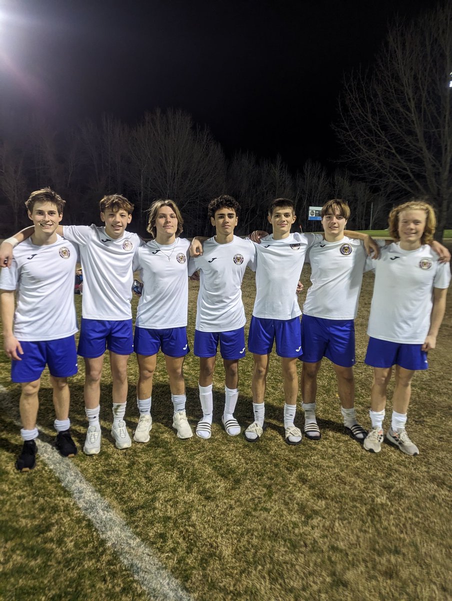 Great job by these gentlemen this weekend in Memphis! Learning and playing The Beautiful Game with passion and skill! Although the showcase was cut short by weather, outstanding showing against tough competition, finishing with a W and a draw. <a href="/untdstlacademy/">United STL Academy Football Club</a> @EHS2026AP