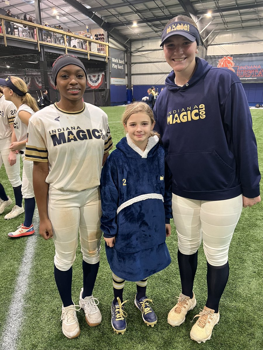 Littles met more of their Big Sister’s from @IMG08BenGod team this weekend! They are loved and lucky to have this mentorship from our olders. 🙏🏻⭐️🫶🏼 #IMG9U @HadsWest10 @HSchatko @EllieGoddard27 @KaylaBenthall @BayleeHuth