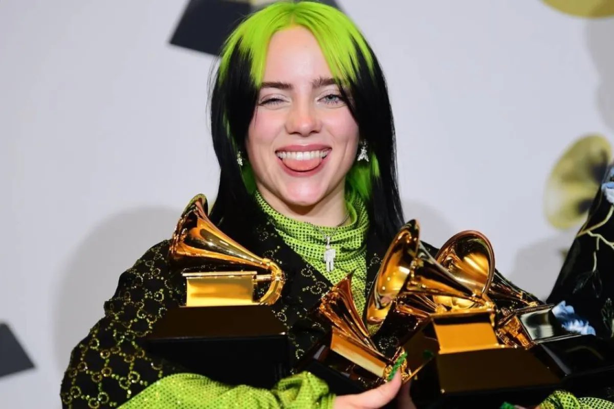BILLIE EILISH 9x #GRAMMYs Winner