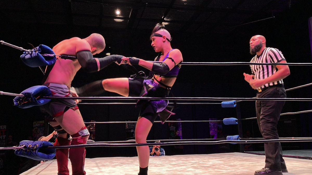 SuperArtFight's tweet photo. Don’t miss out on the Kick Demon’s Merch 😈 #FlyingVFights #SuperArtFight #KickDemon https://t.co/5uhcaxerY5