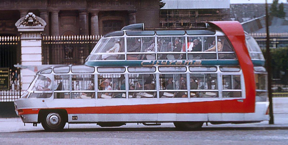 Citroën U55 Cityrama Currus, 1955. A sightseeing bus that was built for Parisian tour operator Groupe Cityrama.