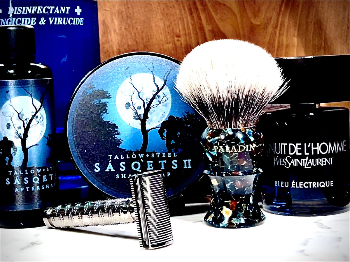 senate515's tweet photo. #SOTD 
Wolfman WR2 Ti
Perma-Sharp Super blade
Paladin Oscar Neptune
Tallow + Steel Sasqets II
Yves Saint Laurent La Nuit De L’Homme Bleu Electrique https://t.co/17gh5rADox