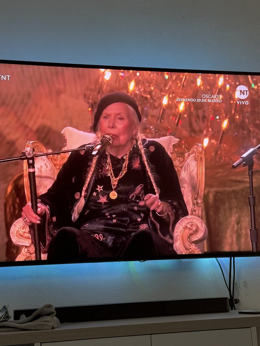 maxpower066's tweet photo. @Horacitu ¿qué hace Ada Carrasco en los #Grammys #GRAMMYs2024 ? 
@PilarBoliverJ @_Maniguis @AlejandroBrofft @Farandula021 https://t.co/LGN3brCxgR