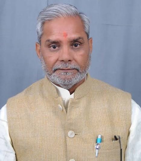 BhajanlalBjp's tweet photo. मुख्य सचेतक, राजस्थान विधानसभा एवं जालोर विधायक श्री जोगेश्वर गर्ग जी को जन्मदिवस की हार्दिक शुभकामनाएं।
 प्रभु श्रीराम से आपके स्वस्थ जीवन एवं दीर्घायु की प्रार्थना करता हूं।

@jogeshwarg https://t.co/LdGs71Q8iS