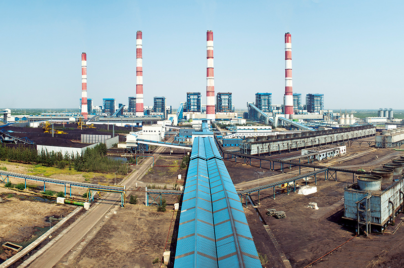 The Adani Group is building the world's largest single-location copper  manufacturing plant in Mundra, Gujarat. Here are some key details about the  project: Project Highlights: Location: Mundra, Gujarat, India Investment:  $1.2 billion