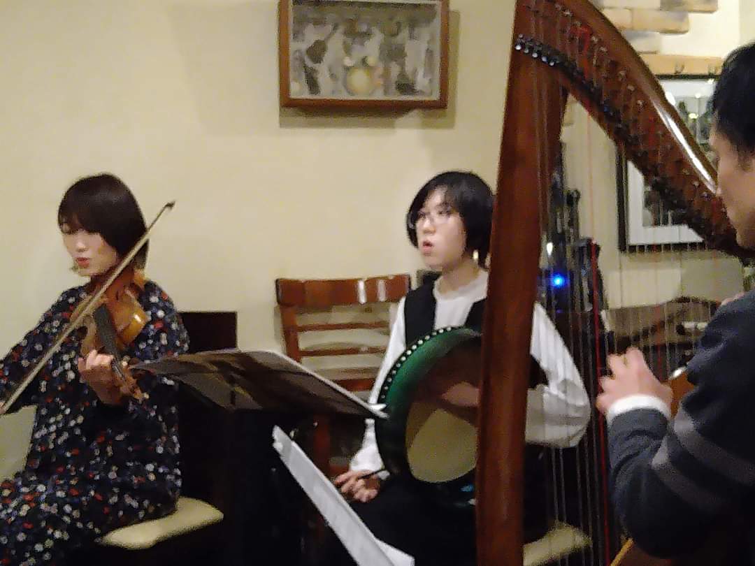 dularinn's tweet photo. 昨日は白楽「La Fiesta」で2024年最初のDúlarinnライヴ。お越し下さった皆様、誠にありがとうございました。 https://t.co/bLQWiEmcnv