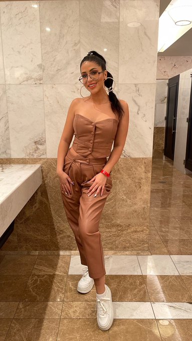 My plans.  Travel today to Miami.  From 20 February I will be in Barcelona  And March moving to Dubai<a href="/tag/msceuropawold"class="tags"><span>#msceuropawold</span></a>