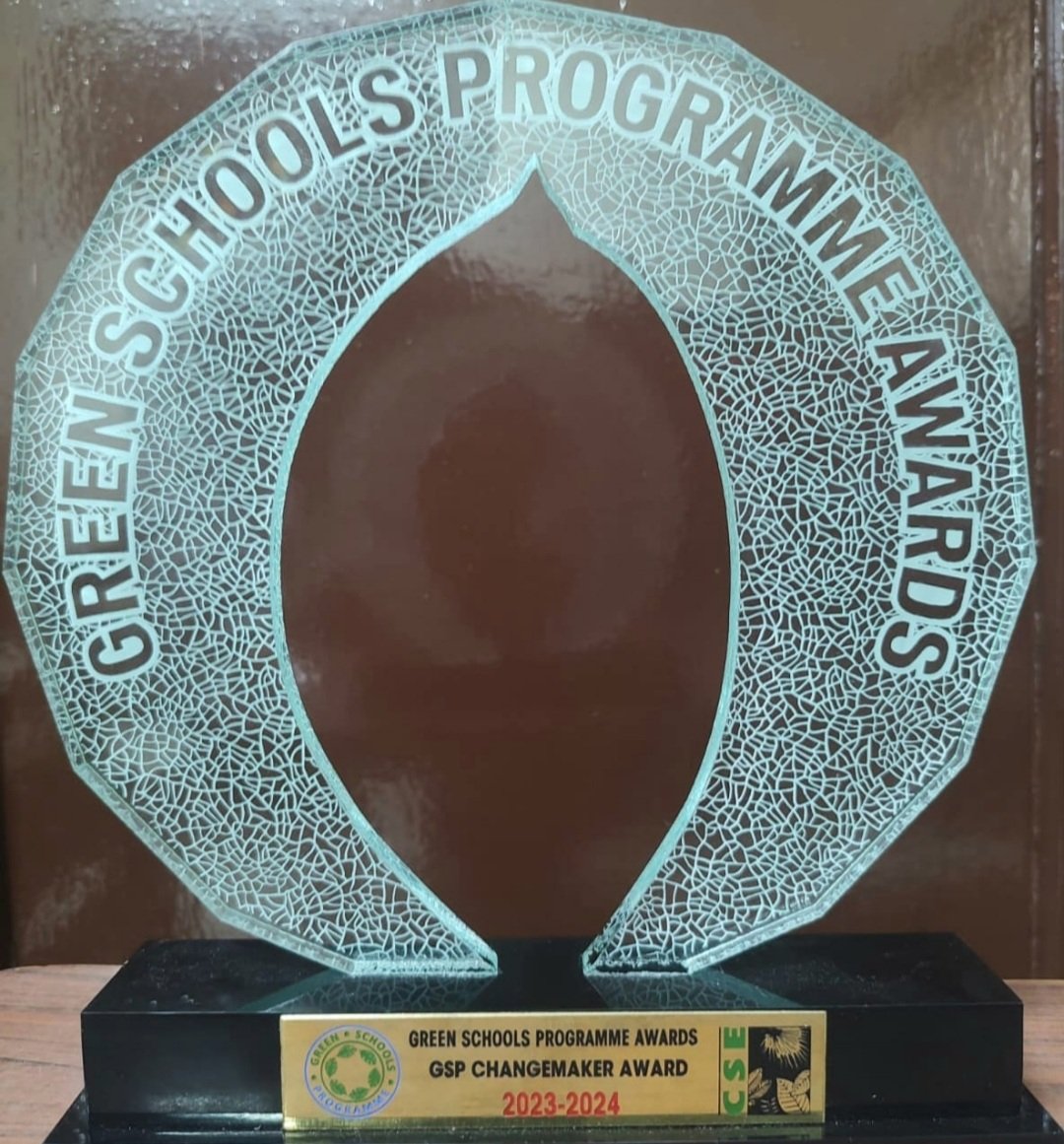 PROOFKAT's tweet photo. PM Shri Kendriya Vidyalaya No.01, Ordnance Factory Katni won the GSP changemaker award 2023-24 for its efforts in fostering a culture of environmental consciousness.
#EnvironmentFriendly
#greenschoolsprogramme
@CmdYantra
@YantraIndiaLtd
@GuruduttaRay https://t.co/XIynNsSvuZ