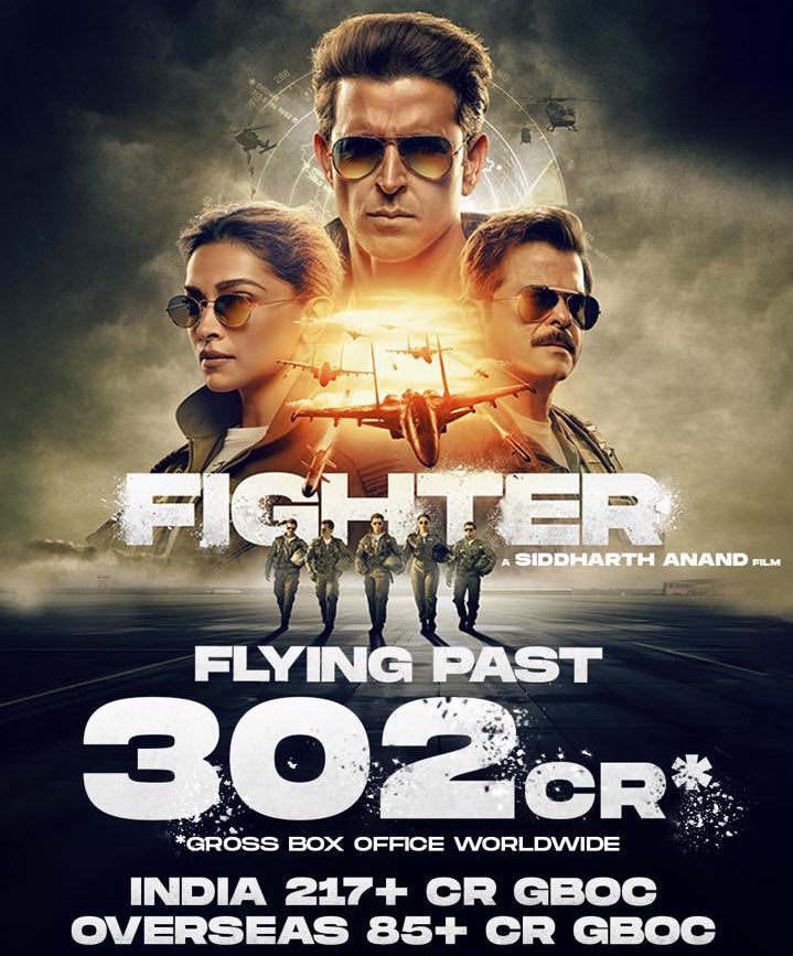 #Fighter hits TRIPLE CENTURY at the global box office in just 11 days. SUPERB🔥👌👌

#HritikRoshan #DeepikaPadukone #SiddharthAnand #AnilKapoor