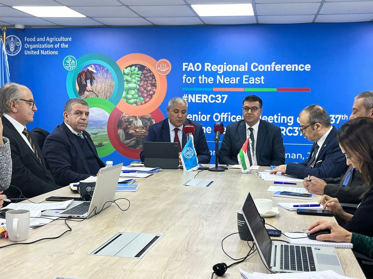 تعتبر منطقتنا من بين أكثر المناطق تأثراً بتغير المناخ وندرة المياه⬇️ 💦في العالم، مع توقع ارتفاع درجات الحرارة بما يتراوح بين 1.7 درجة و3 درجات مئوية في معظم المناطق. ومن المتوقع أن تشهد 80% من بلدان المنطقة انعداماً في الأمن الغذائي وسوء التغذية بسبب #تغير_المناخ