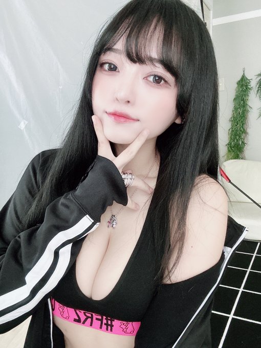コスプレイヤーつづくのTwitter画像22