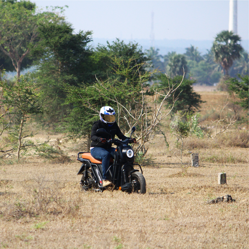 BNC_EV's tweet photo. Discover the roads less taken. With amazing suspension and robust build, take your off-roading experience to the next level.
#challenger #BNC #electricvehicle #nammaooruev #sustainability #SustainableDriving #MadeInIndia https://t.co/mBRoS77Vyn