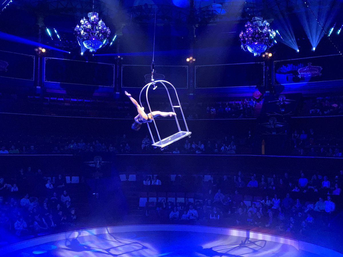 In an iconic building in the heart of #Paris, astonishing things happen. #CirquedHiver still shines and awes in Europe’s oldest and most gorgeous #circus building. Who needs the #GRAMMYs2024 ? This is live at its finest. #CircusEverywhere #CircusForEveryone