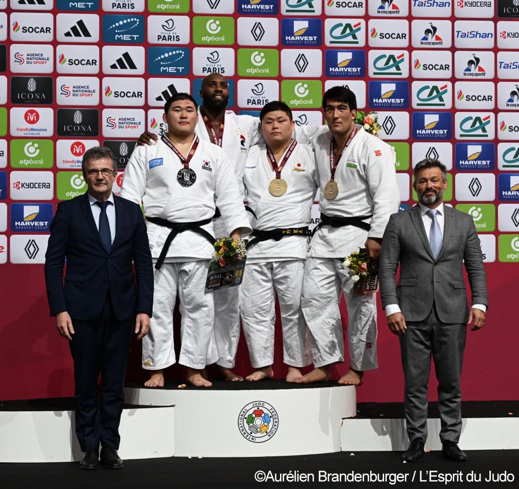 🥋🇫🇷 Félicitations à nos bleus qui ont brillé lors du #ParisGrandSlam2024 en remportant 12 médailles 🏅 dont 6 médailles d'or🥇Un record !

Notre ambassadeur <a href="/teddyriner/">Teddy Riner</a> a complété son impressionnant palmarès en étant sacré vainqueur pour la 8ème fois au Paris Grand Slam !