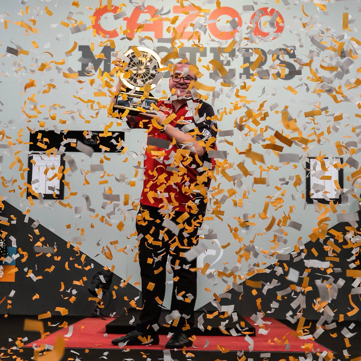 Target Darts tweet media