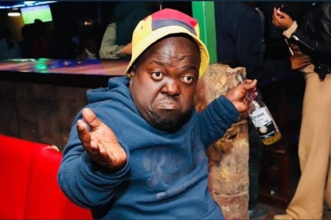 Mademza_'s tweet photo. @SAPoliceService You guys arrest criminals, but I've never heard that the arrested people appeared in court and were found guilty and sentenced to jail. All I hear about is the 14 year old neverending #SenzoMeyiwaTrial. https://t.co/nuNjiJ7Kz5
