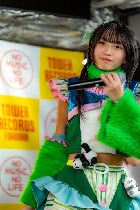 Twitterのコスプレ画像18