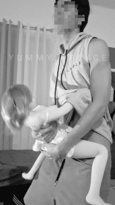 Watch ⚜️ YUMMY⚔️PRINCE ⚜️'s leaked NSFW photo on TwXstars