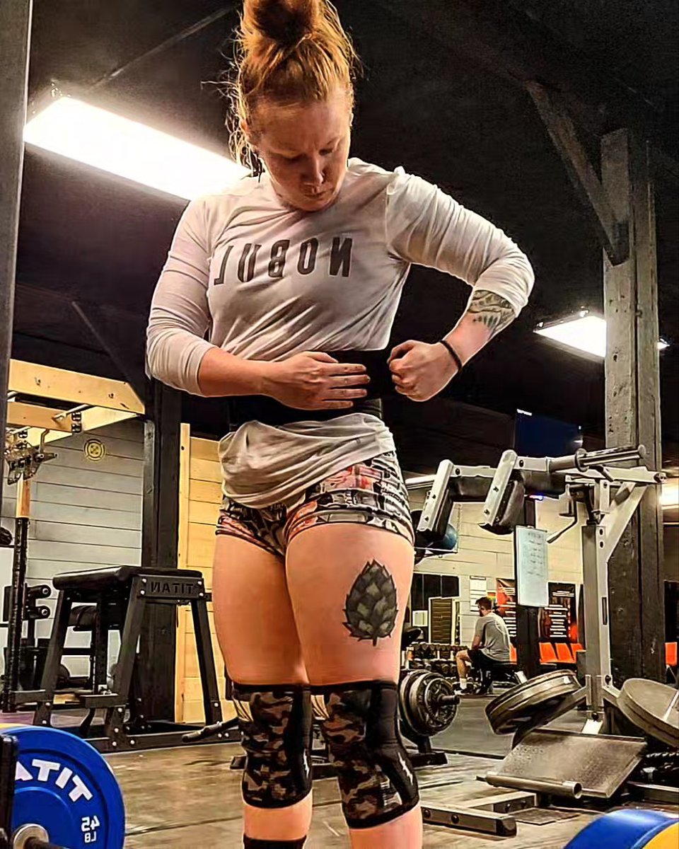 Buchananism's tweet photo. This is me. It's not always pretty. But I'm happy here. 
#crossfit #fitness #better #mentalhealth https://t.co/blDF7e9Yhn
