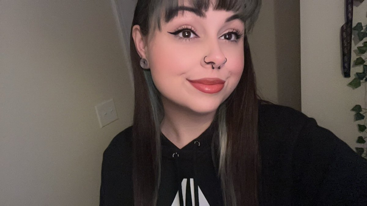 Chapter 27🤞🏼🖤 

#Birthday