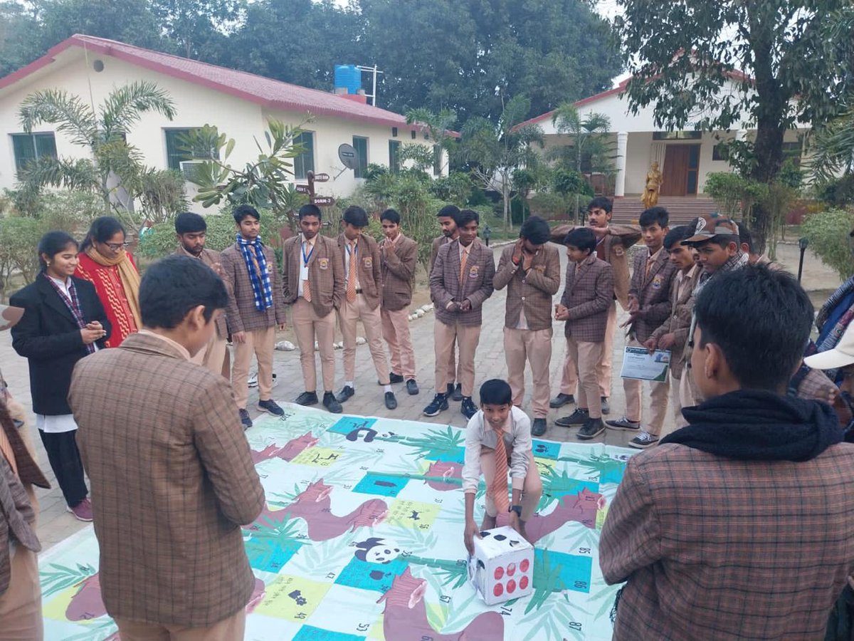 DEFCCOfficial's tweet image. जिसमें लघु चलचित्र, खेल, चित्रकारी प्रतियोगिता संग अन्य कई कार्यक्रमों का भी आयोजन किया गया। बच्चों को जागरुक कर हम एक आने वाली पूरी पीढ़ी को पर्यावरण अनुकूल जीवन जीने के लिए प्रेरित कर, हम पर्यावरण की रक्षा भी सुनिश्चित कर सकते हैं।
#ProjectTiger #NatureAwarenessCamp #DefccBihar