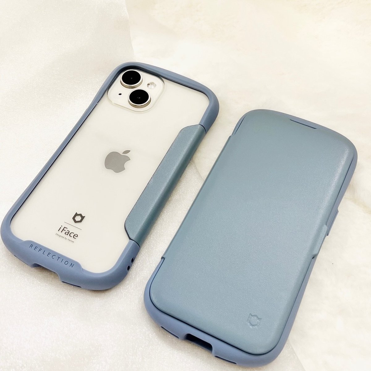 Sls_hankyu's tweet photo. 🟢NEW🟢

#iFace 大人気シリーズ #Reflection 
から透明な手帳型ケースが登場🤩✨

カードが１枚入るポケット付き🎶

背面クリアで写真📷やステッカーなど
自分好みにアレンジ可能です🥰❣️

対応機種⏩#iPhone15/#iPhone15Pro

#スマラボ #阪急三番街 #クリアケース #Hamee https://t.co/dVXYFYtrHT