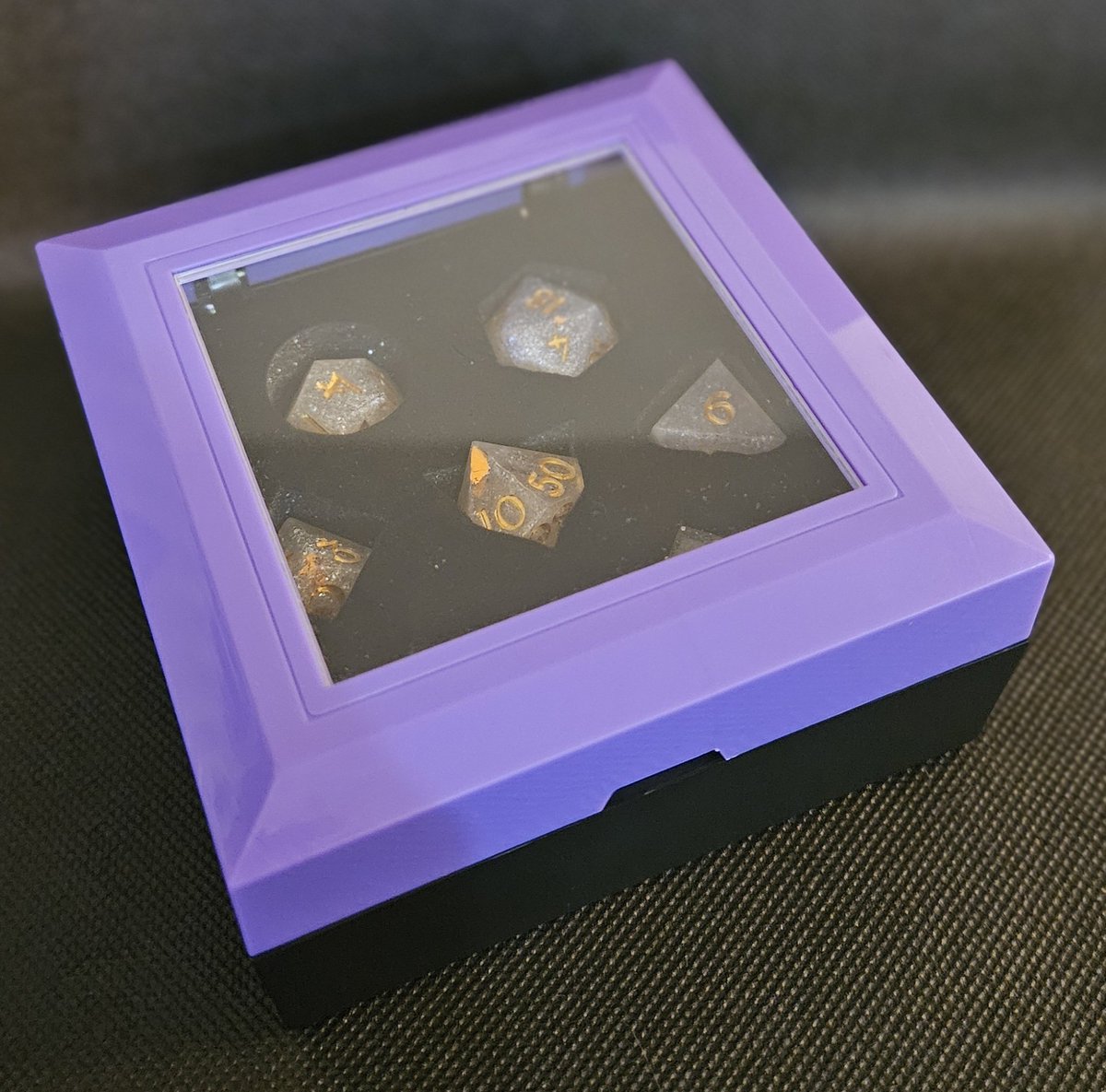 Our first ever dice drop!

Set: Sugar Flakes
$70, shipping included
If you'd like to claim this set, please let me know!
(Definitely need to invest in a little light studio lol)