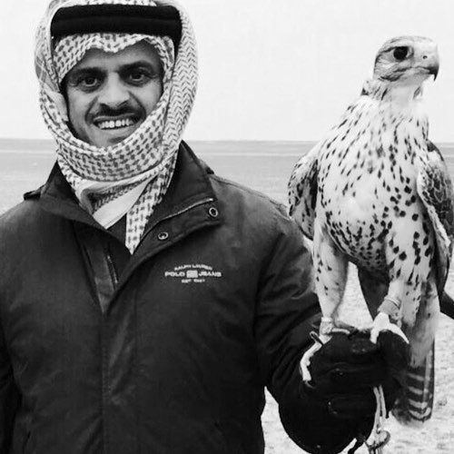 5amod's tweet photo. حمد السعيد يقول : 
ياشين لاجيت تقطع لا توادعني
ليتك تحس الوداع شلون تأثيره 

ورد سعد علوش : 
حتى تلويحتك يومك توادعني وتروح
انت ما لوّحت لكن انا اتخيّلتها .

ورد خلف بن هذال : 
قالوا توادع قلت ياصعب الوداع 
وشلون أوادع من معه قلبي وديع . https://t.co/Swb36WPTNb