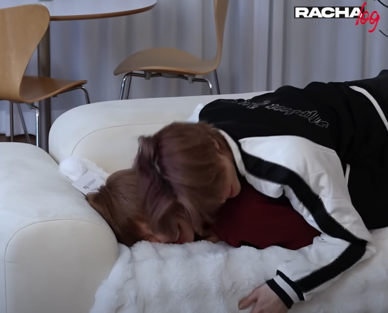 내 호모끈 짧지않다고 생각했는데
그래도 이건 좀 당황스러움