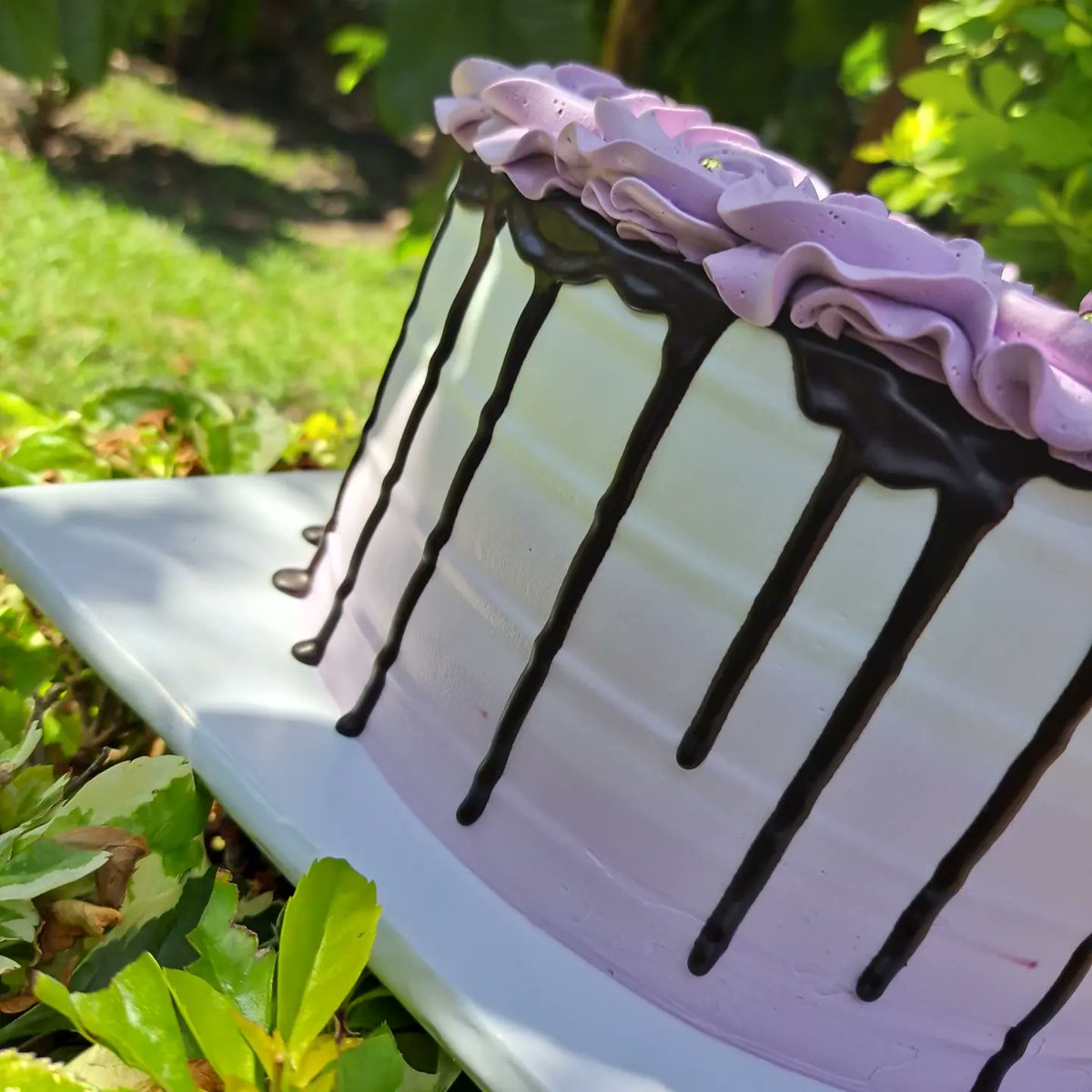 ovenlygraced's tweet photo. Celebrate your special days with amazing cakes from us 🥳.
Flavours: Chocolate Mint and Black Currant 😋
#chocolatemintcake #blackcurrantcake #purple #24thbirthday #cakes #cupcakes #cakejars #baker #baking #bakery #nairobi #kenya https://t.co/2dXzid4zJO