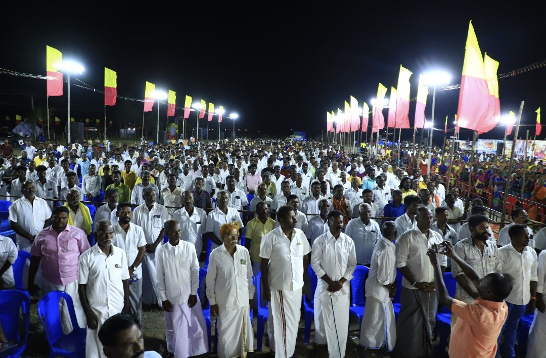 KKSelvakumaroff's tweet photo. நேற்றைய தினம் பேராவூரில் தமிழர் தேசம் கட்சி நடத்திய இராமநாதபுரம் பாராளுமன்ற தொகுதி மீட்பு மாநாட்டிற்கு தலைமையேற்று சிறப்புரையாற்றினேன்.

#இராமநாதபுரம்_மாநாடு https://t.co/GFfLqoeFwI