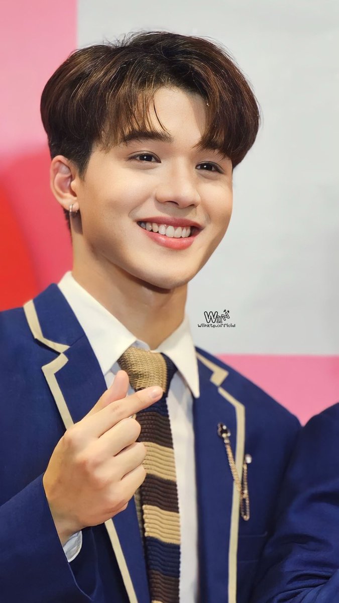 ให้เธอได้ถูกค้นพบในทุกรูปแบบ มีคนซัพพอร์ตในทุกกิจกรรม ได้ออกไปใช้ชีวิตในแบบที่ชอบ — ✨💗
#wiinktp 
#winwinthegoldenboy 
#wiinktpmaniact 
<a href="/wiinktp/">Wiinktp</a>