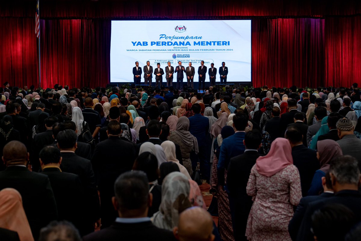 Anwar Ibrahim tweet media