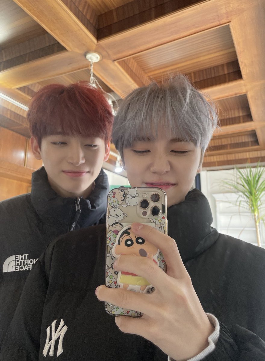 CRAVITY_twt's tweet photo. 훠궈 메이트야 생일 축하행💕
#성민 #HAPPYJUNGMODAY
#모구의_생일생일생일을_축하축하축하해 https://t.co/usNYMLHsOl