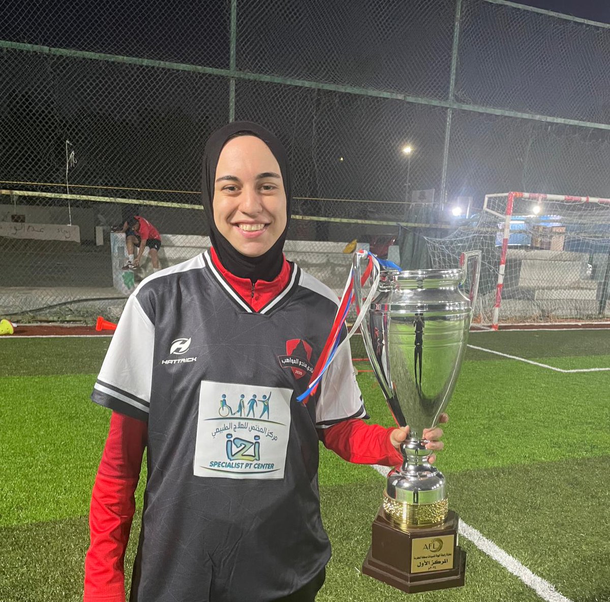 شكرا مركز المختص للعلاج الطبيعي  الراعي الطبي على جهوده الكبيرة في متابعة جميع اللاعبات اللاعبة <a href="/Ashrkat30/">Ashrkat Aboghanima</a> تهدي كأس بطولة رابطة الهواة الاولى للسيدات بمكة الى مسؤولين المركز <a href="/IziSpecialist/">مركز المختص للعلاج الطبيعي</a>  وعلى رأسهم الدكتور <a href="/Bigbosjan/">PT ibraheem jan</a>