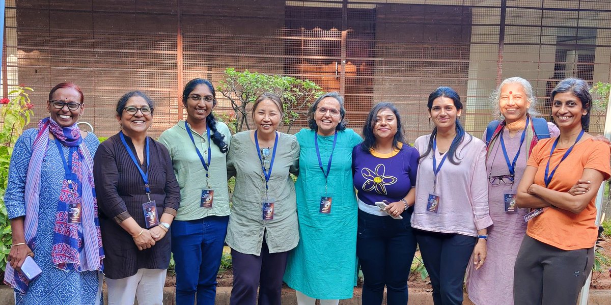 mpuravankara's tweet photo. Women power in Indian Astro! From the 42nd meeting of the Astronomical Society of India in Bangalore. https://t.co/tTQid9ag3V