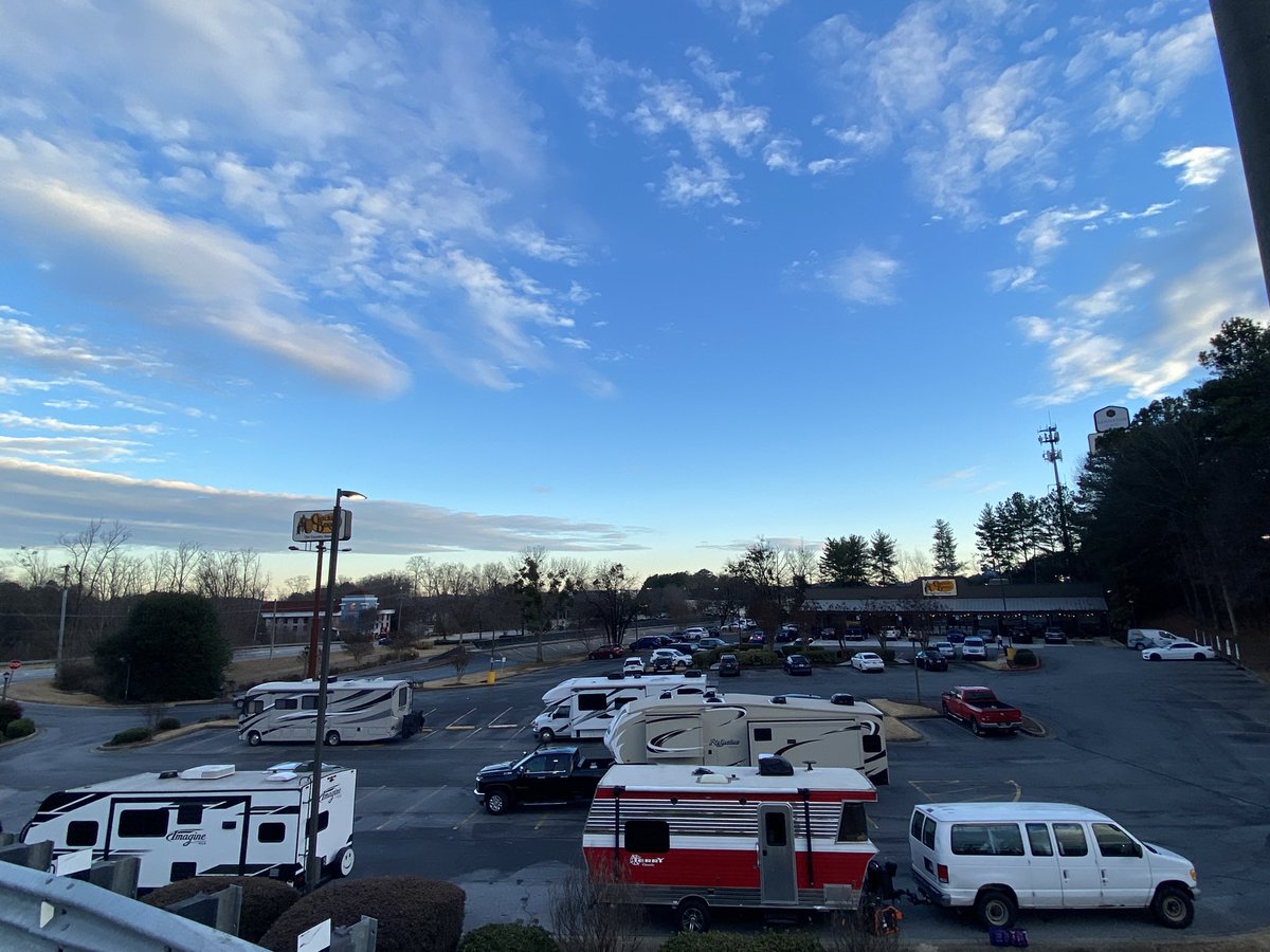 BrettIsFunny's tweet photo. a HUGE SHOUTOUT to ALL the STAFF @CrackerBarrel in Kennesaw, Georgia!!!

Not only was the service and food AMAZING, but they allowed us to detach our Retro Trailer for a few hours so we could VISIT THE PANDAS at the Atlanta Zoo! (RV’s weren’t permitted in the zoo parking lot) https://t.co/OlQ8sMIWff
