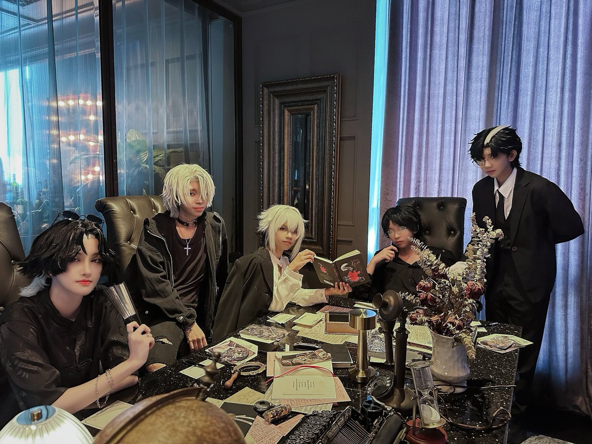 zeran_cos's tweet photo. นายท่านและตี้หนวดบุกเฟ่🦑✨!

นายท่าน:@1stimm 
มารวย: @nnutsuki_dynm 
จิน: @natsu_tora2 
ปิแอร์: @ttongacee 
ไป๋หู่: @zeran_cos 

_________________
#FEnchanted
#พ่อหมึกหล่อคนนั้น30ยังแจ๋ว https://t.co/YFLT2LLxqx
