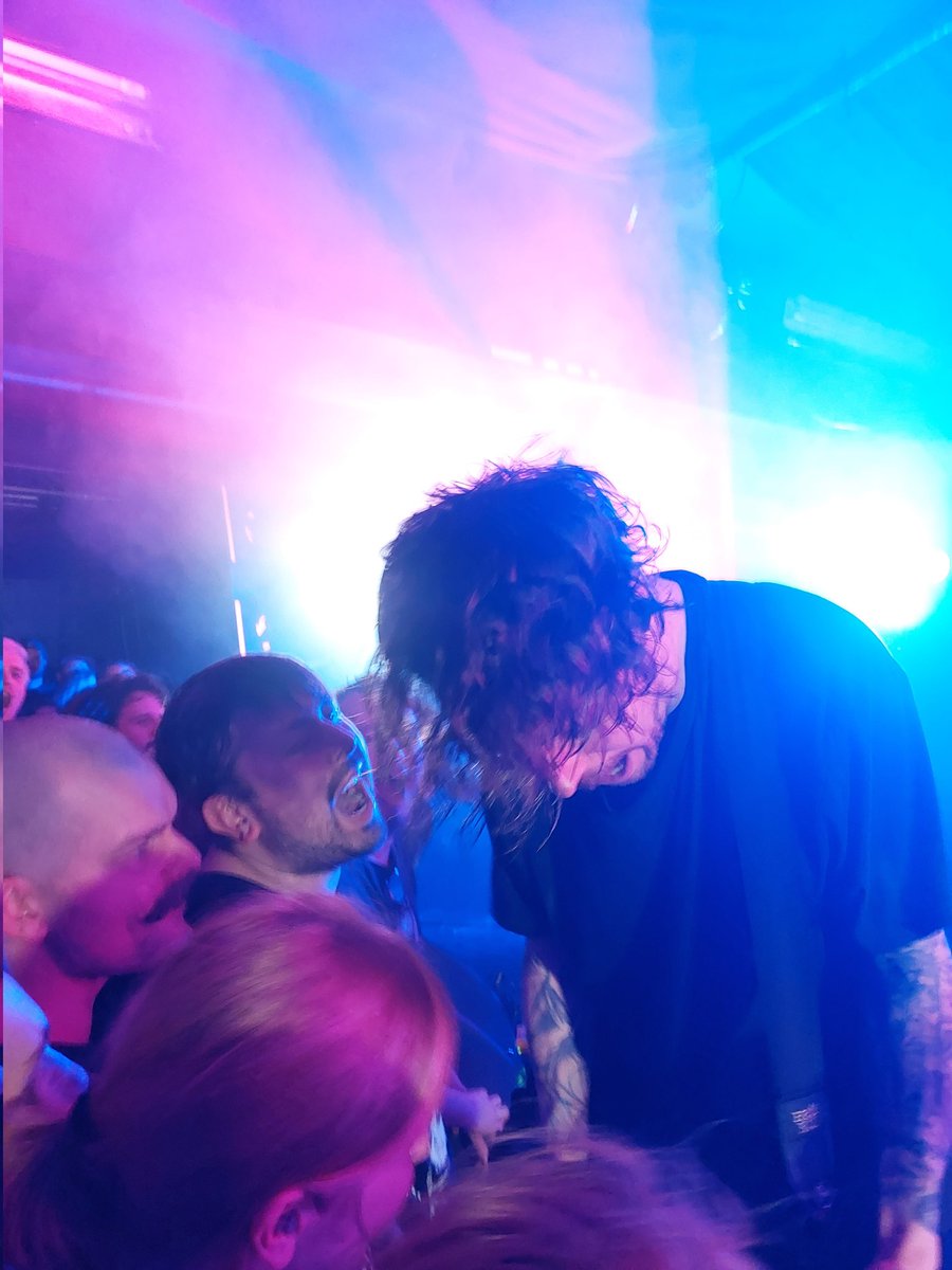 gepo1303's tweet photo. Heimspiel für FJØRT gestern im Musikbunker in Aachen. Alter Schwede! 💪🖤 @fjort_laerm #fjort #musikbunker https://t.co/77A65jRJXZ