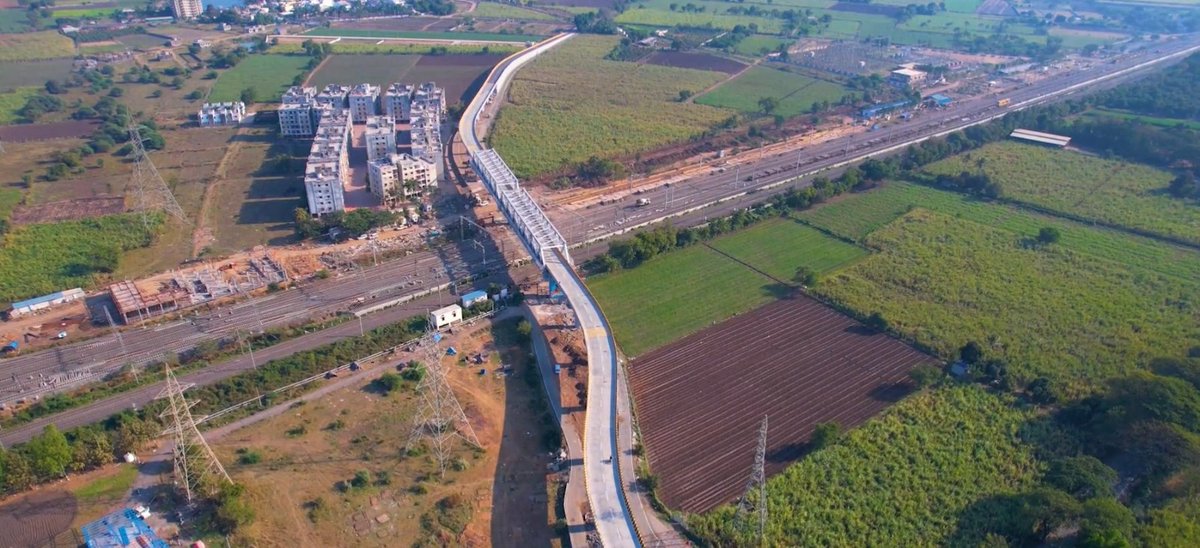 RailMinIndia's tweet photo. Embracing progress and development, the new 2-lane ROB in place of LC-150 connects Gothangam to Sayan stations situated on the DFC along the Mumbai-Delhi route, elevating connectivity. https://t.co/0npCQvKQyt