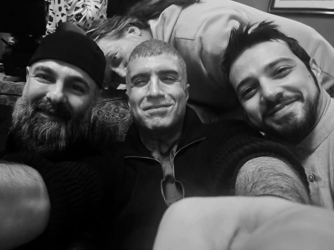 #KızılGoncalar
<a href="/Kizil_goncalar/">Kızıl Goncalar</a>