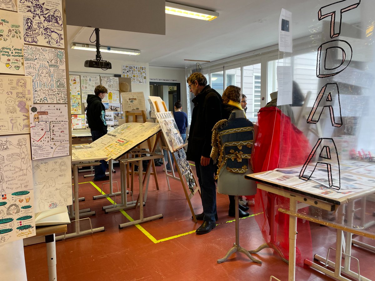 albertdemun's tweet photo. Merci à tous d'être venus nombreux pour notre journée portes ouvertes ce samedi 3 février.
C'est toujours avec grand plaisir que les équipes d’Albert de Mun vous accueillent pour répondre à vos questions.
@mairie7 @SurLaRueOudinot
#lycee #formation #paris7eme https://t.co/SOTZDLHF7S