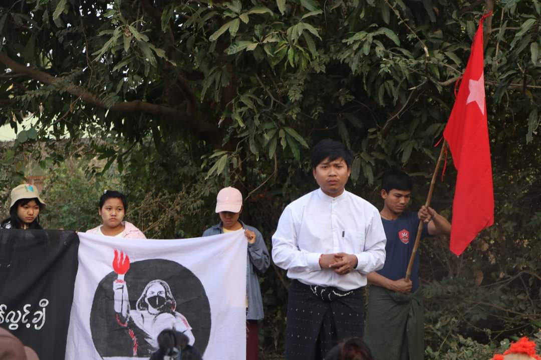 naingnaingaung's tweet photo. On February 1st, at sunset in Sagaing Region, the Youth Strength spearheaded an anti-military dictatorship protest march. The Yinmarbin & Salingyi Multi-villages protest column,
#SpringRevolution_3rdAnniversary
#2024Feb5Coup
#WhatsHappeningInMyanmar https://t.co/i1Lpu9nqQU
