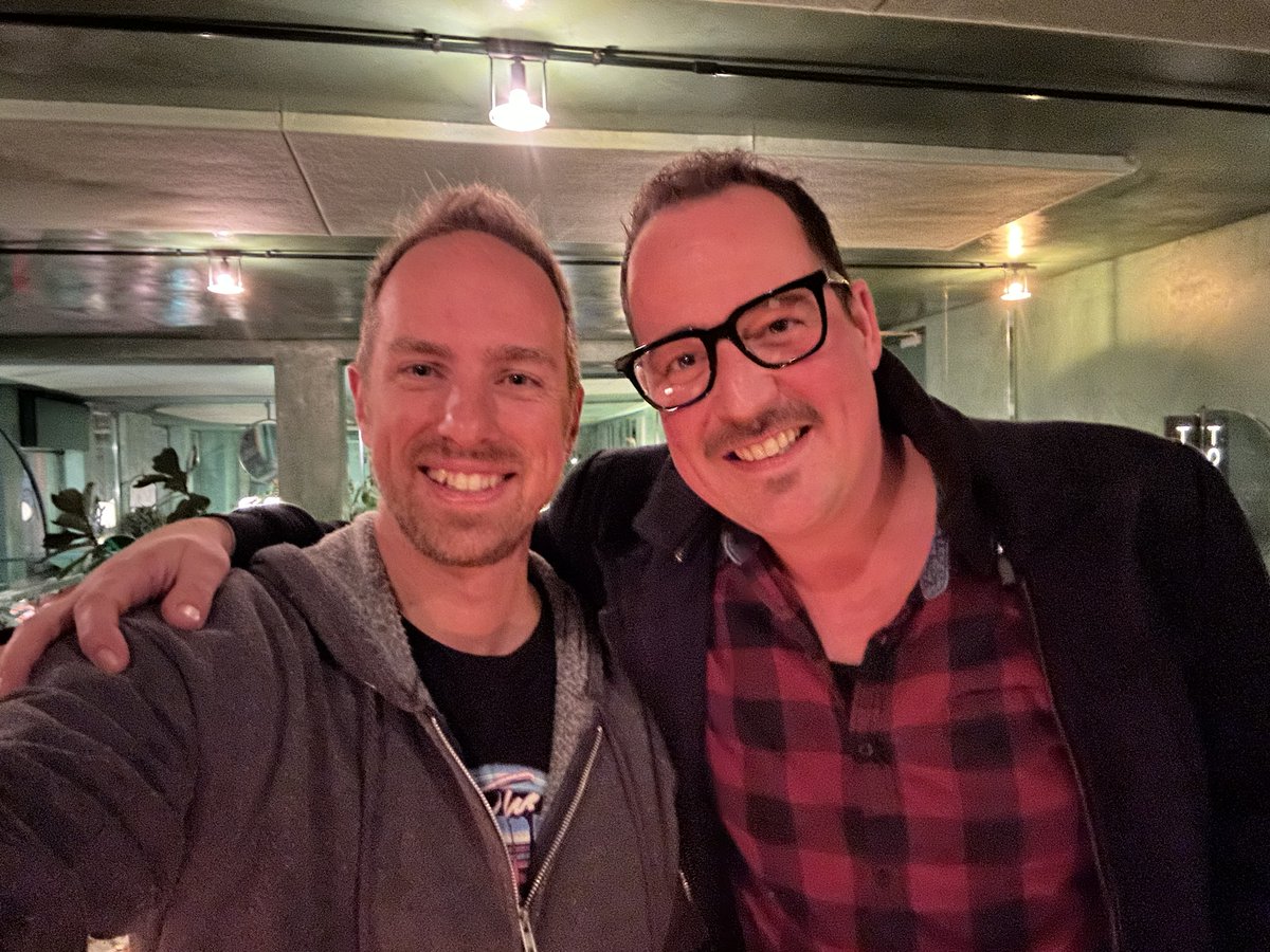 It was a joy having a meal and some drinks with some wonderful people at our Statamic meetup last night. Twas a great way to celebrate <a href="/LaraconEU/">Laracon EU</a> Eve.

If only everyone was there at once it would have been an epic photo!