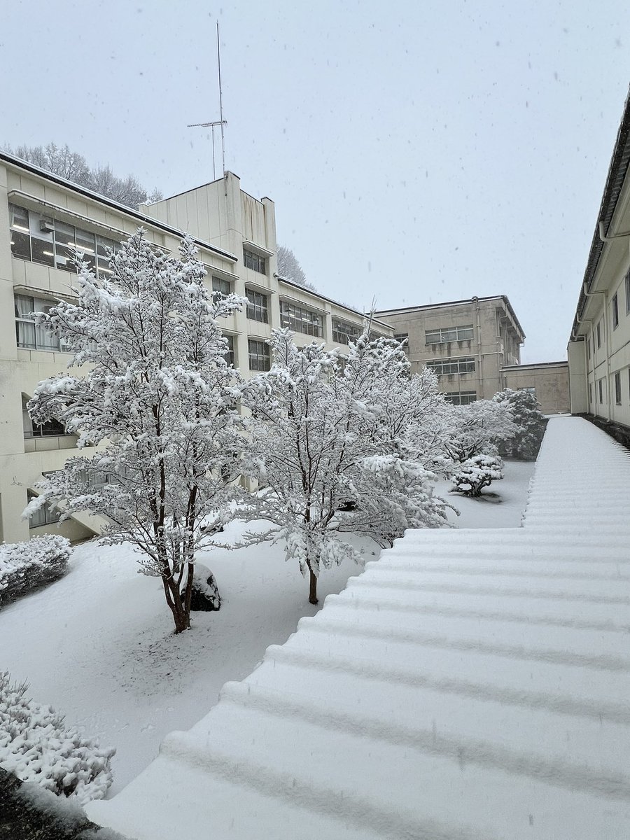 Greg R. Hill tweet media