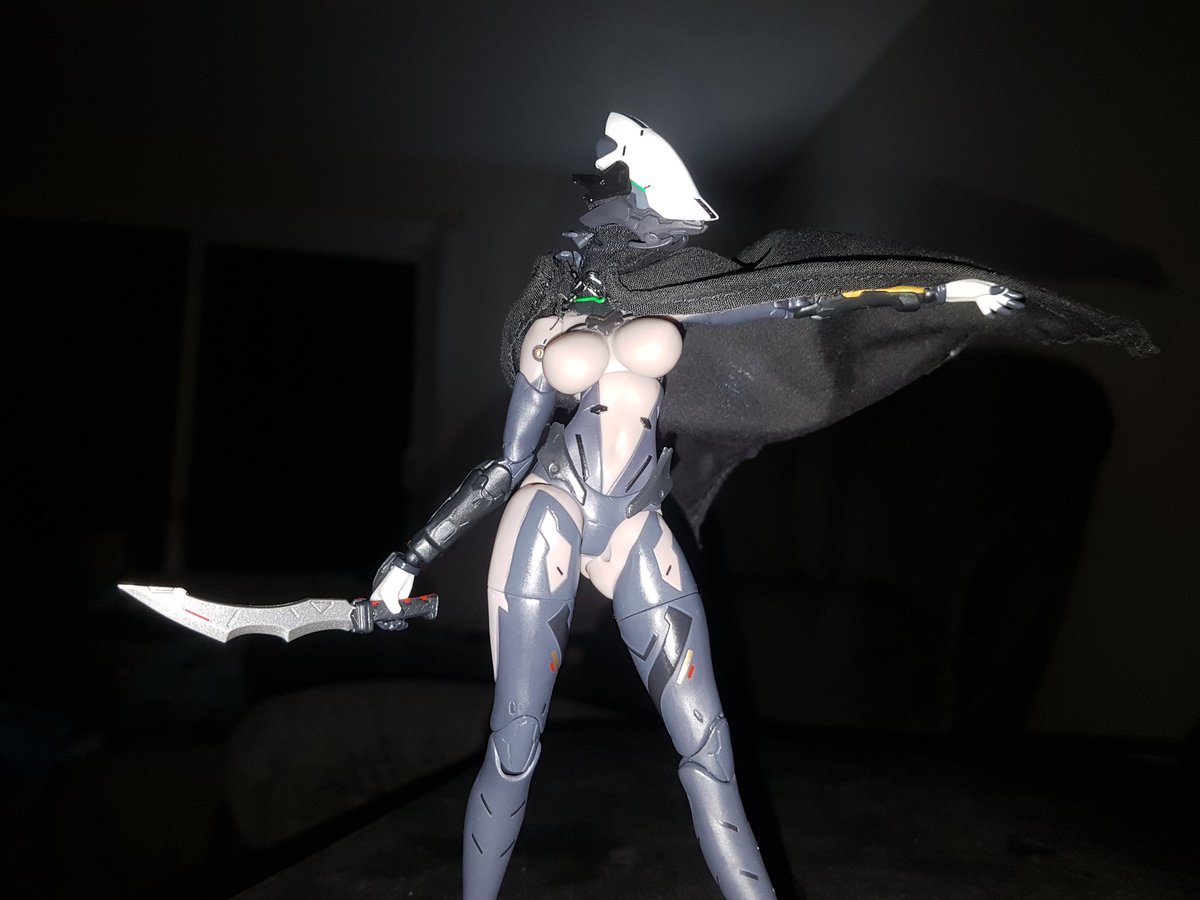 TheLocalBard's tweet image. Some late-night Assassin pics!

#SnailShellStudio #Assassin #SnailShellAssassin #Knife #ToyPhotography @wozhike