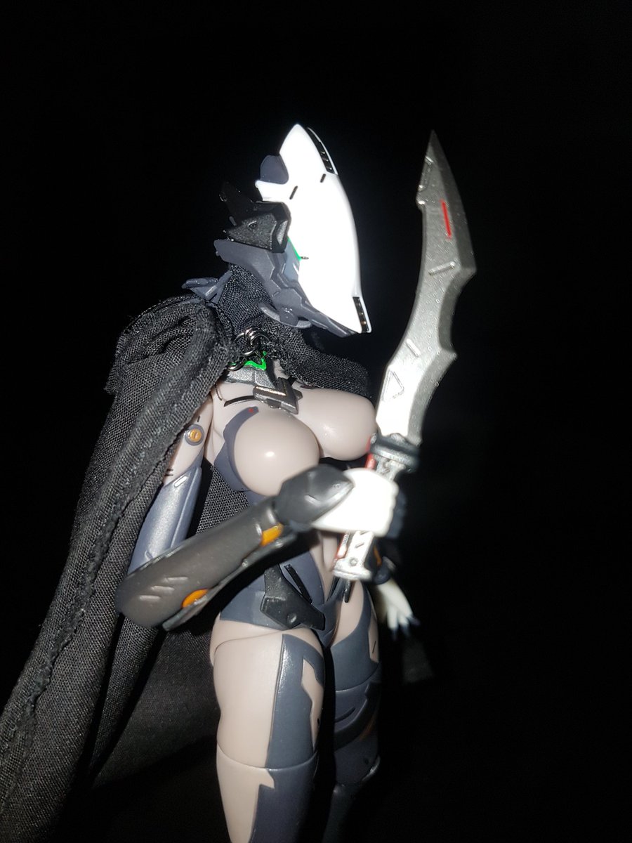 TheLocalBard's tweet image. Some late-night Assassin pics!

#SnailShellStudio #Assassin #SnailShellAssassin #Knife #ToyPhotography @wozhike