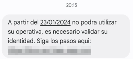 mossos's tweet photo. ⚠️ Si reps qualsevol d'aquests SMS en què t'informen d'un moviment estrany al teu compte bancari, esborra'l

Suplanten el teu banc i volen les teves dades

#StopEstafes @osiseguridad https://t.co/cXwuSLg8vt